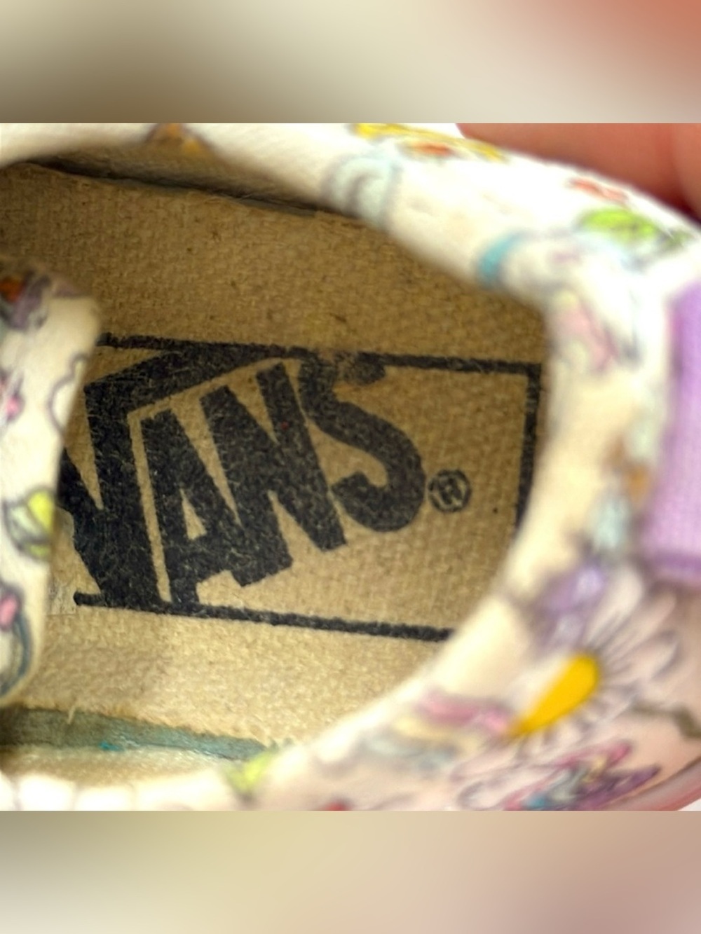 VANS Girls Authentic Skate Shoes Unicorn & Fairy
Print White/Pink Size 6 - Picture 11 of 14